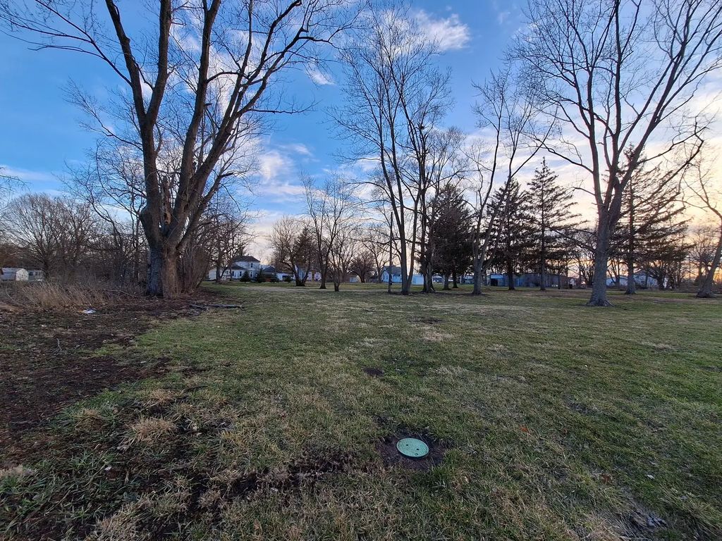 203 E Chestnut Street, Rutland