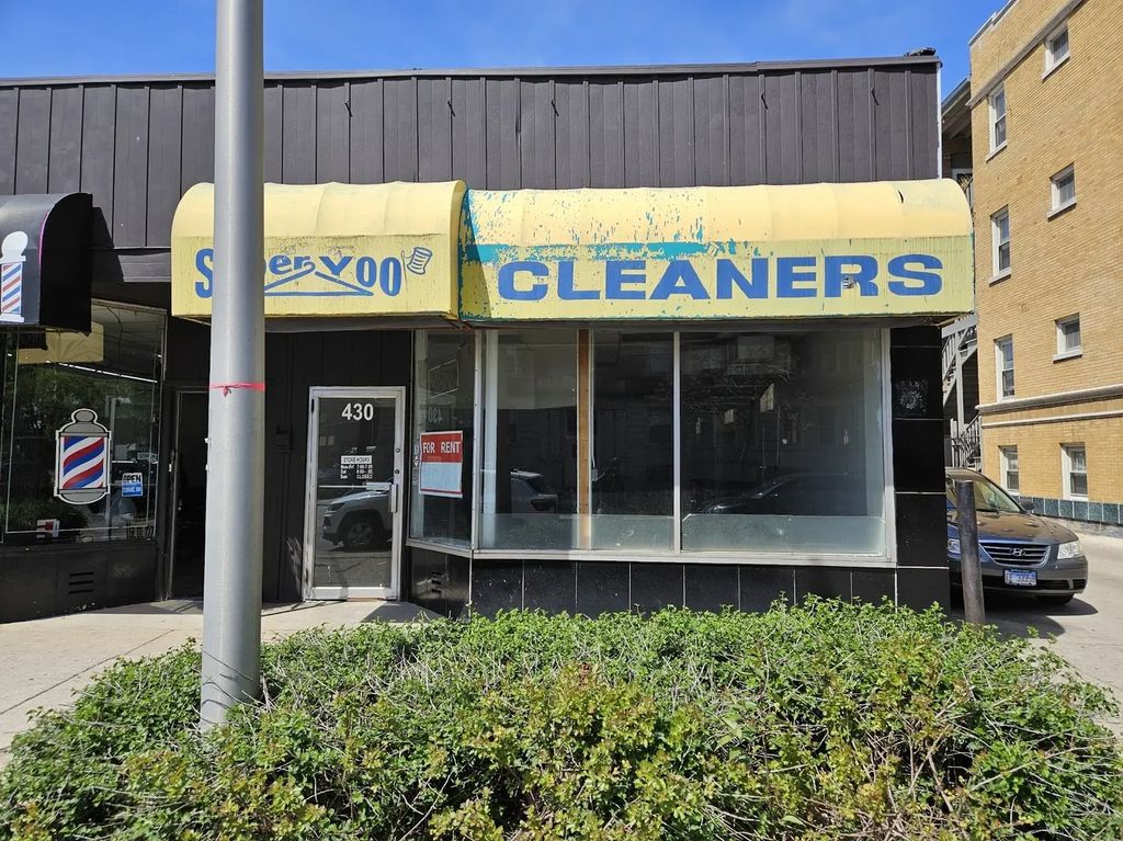 430 Austin Boulevard, Oak Park