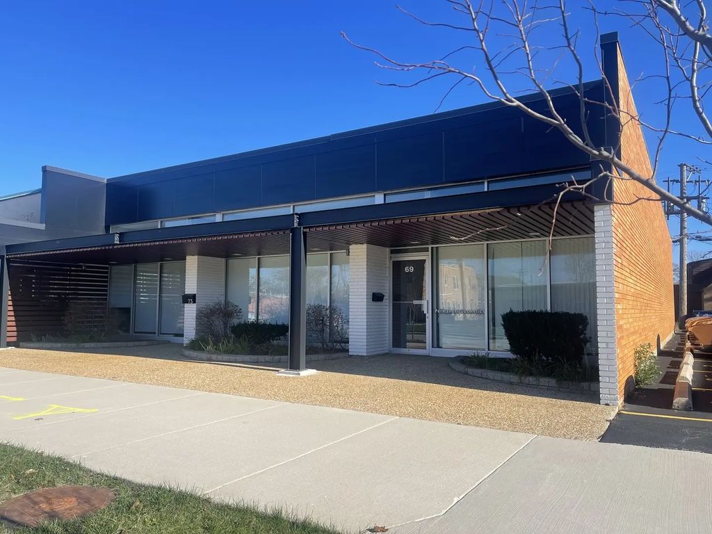 69 N Broadway Street 69-73, Des Plaines