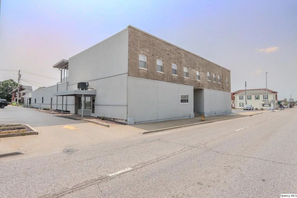 1112-1128 Broadway Suite B, Quincy