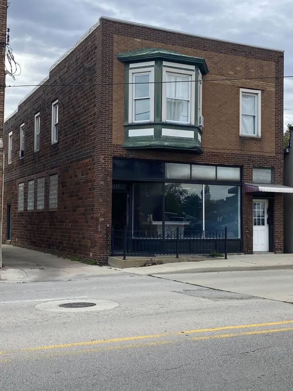 816 Peoria Street, Peru