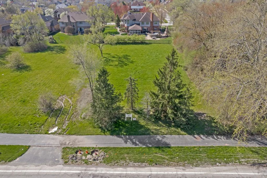 10855 W 153rd Street, Orland Park