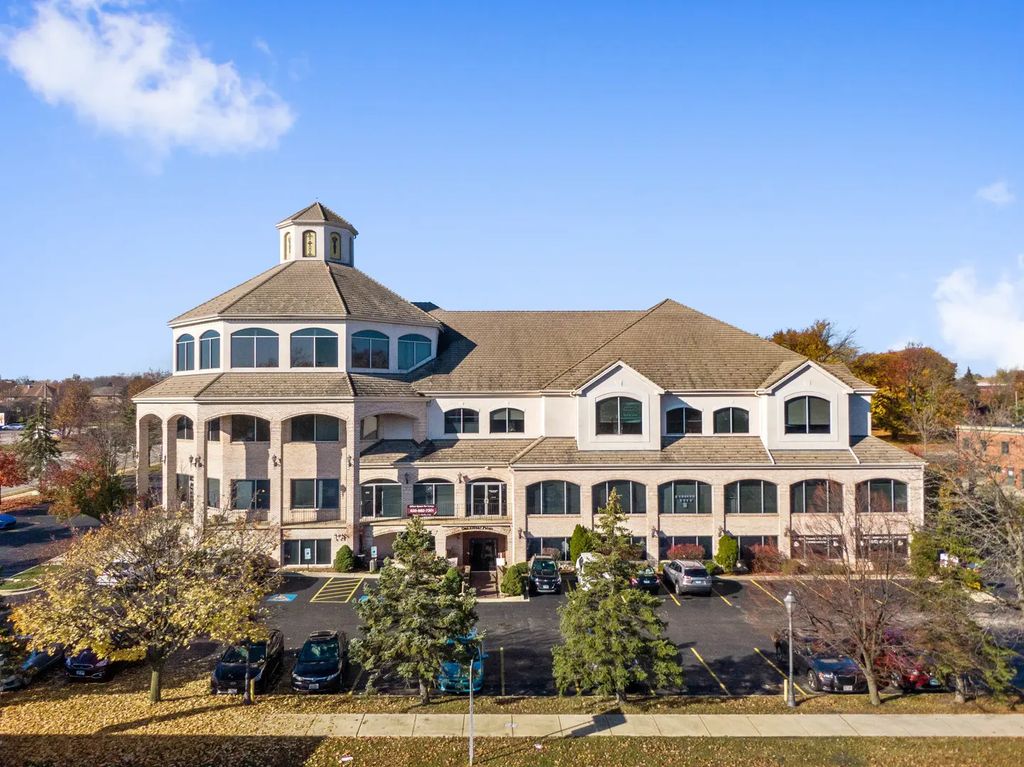 1 Tiffany Point 300-penthouse, Bloomingdale