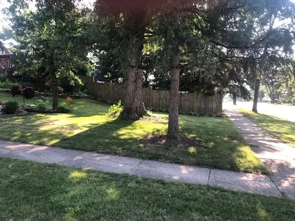 9300 S 83rd Avenue, Hickory Hills