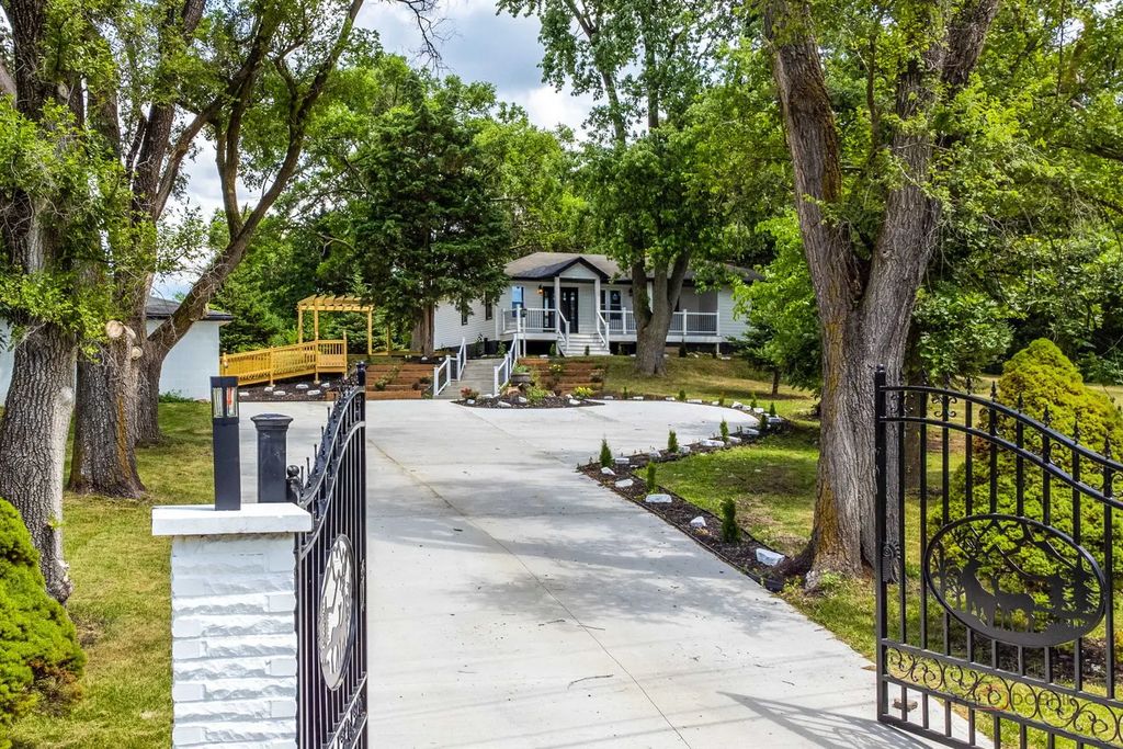 16705 Wolf Road, Orland Park