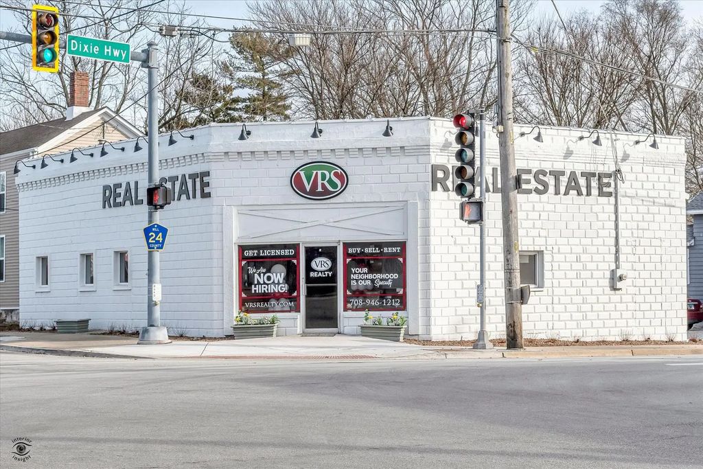 446 W Indiana Avenue, Beecher