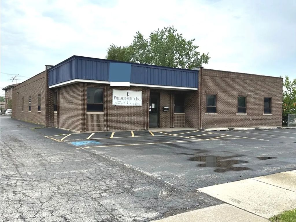 7845 W 79th Street W, Bridgeview