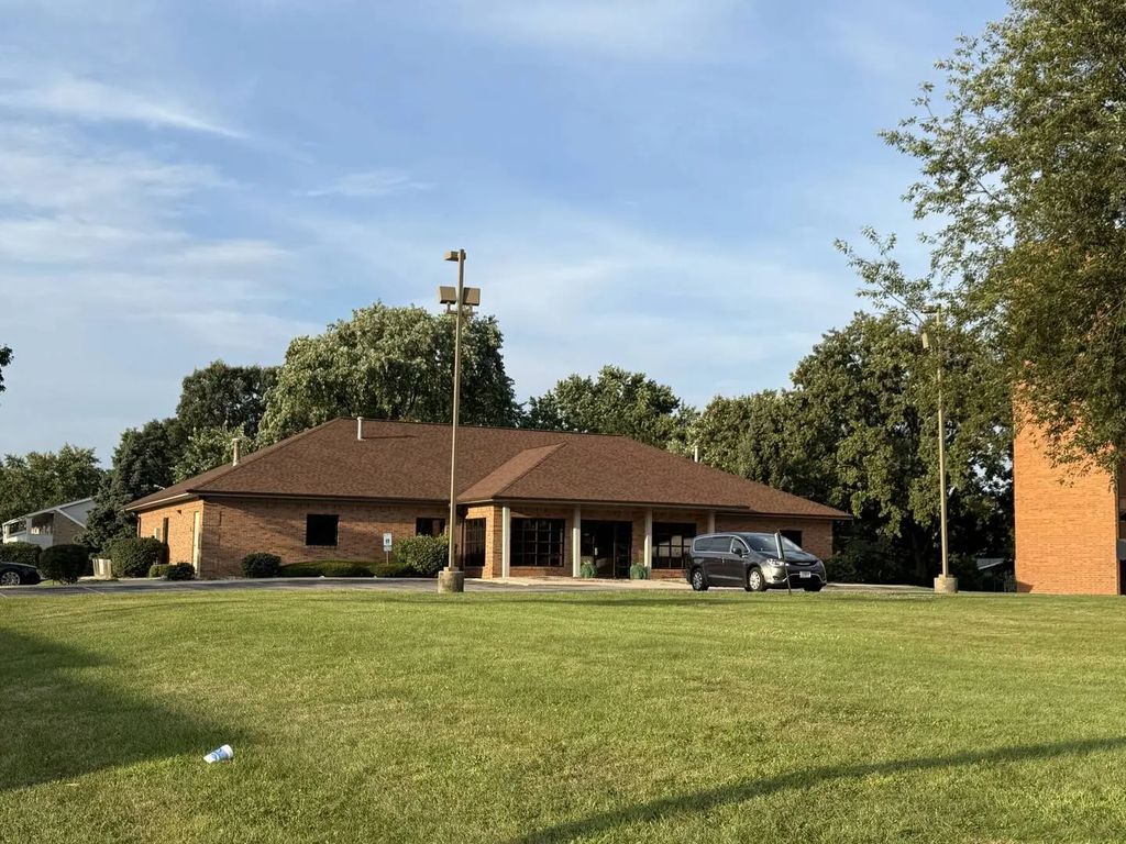 1209 E Colorado Avenue, Urbana