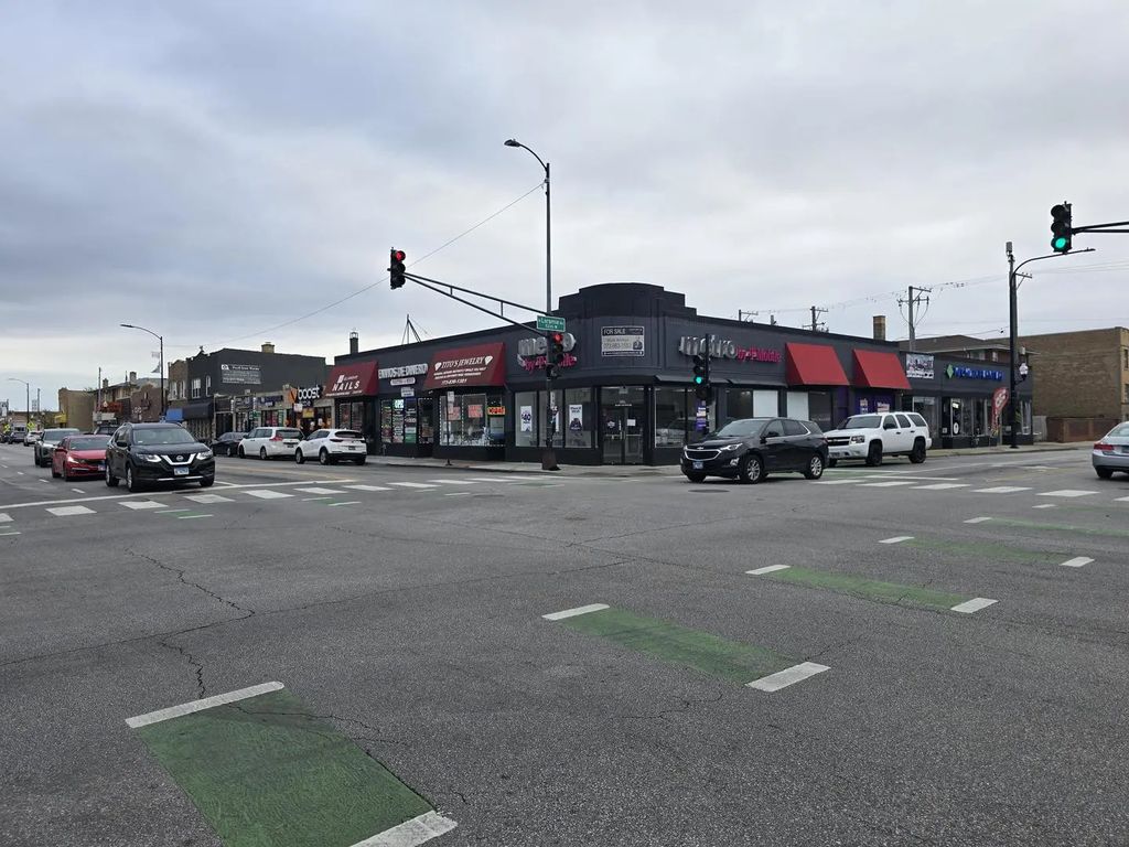 5159 W Diversey Avenue, Chicago, 60639