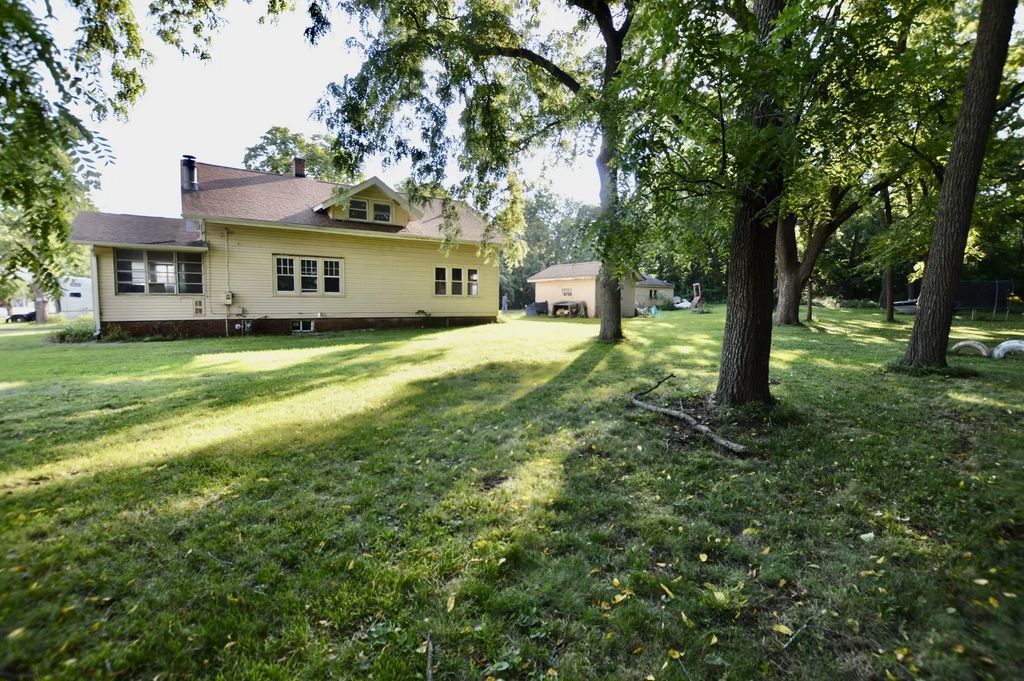 5807 Forest Hills Road, Rockford