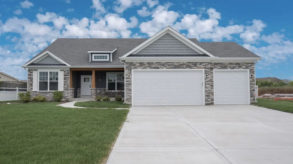 26420 Bluebell Court, Channahon