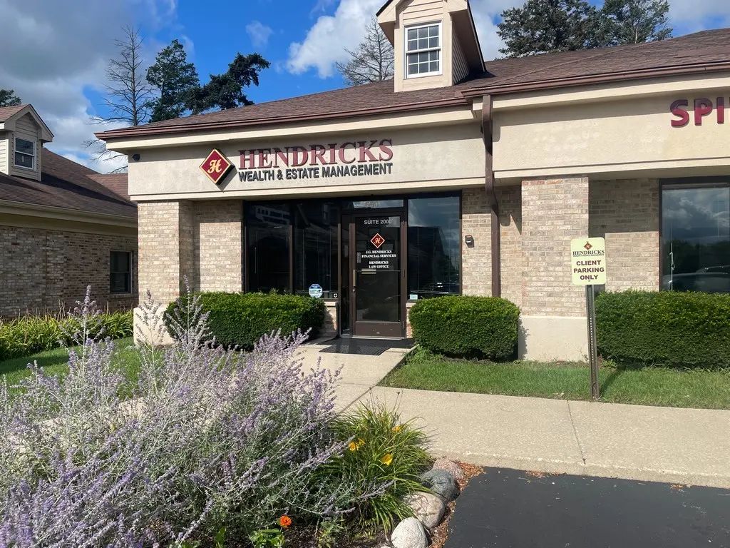 650 Spring Hill Ring Road 2000, West Dundee
