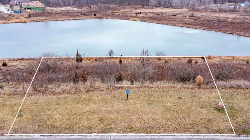 9330 Doubletree Drive S, Winfield