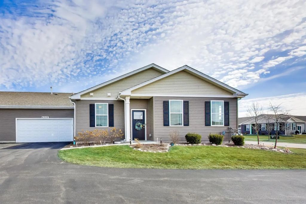 6322 Maple Glen Drive, Wonder Lake