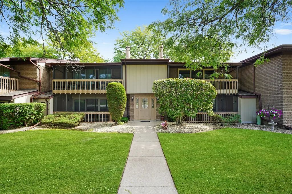 15713 Orlan Brook Drive 98, Orland Park