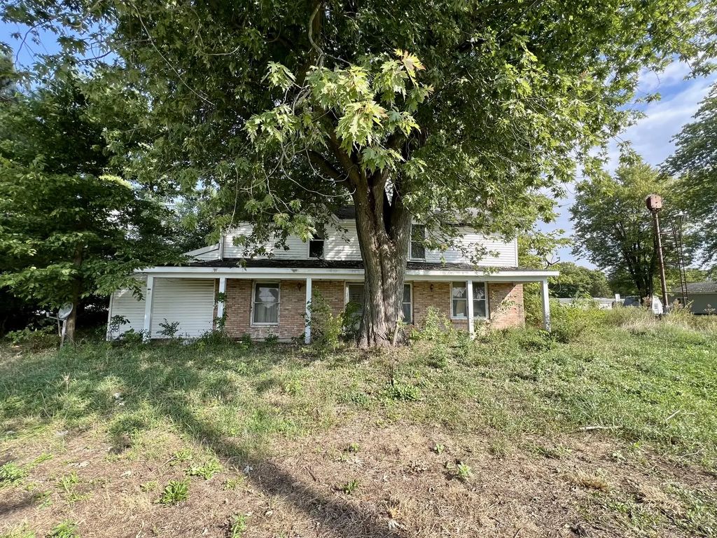 215 W Main Street, Sheldon