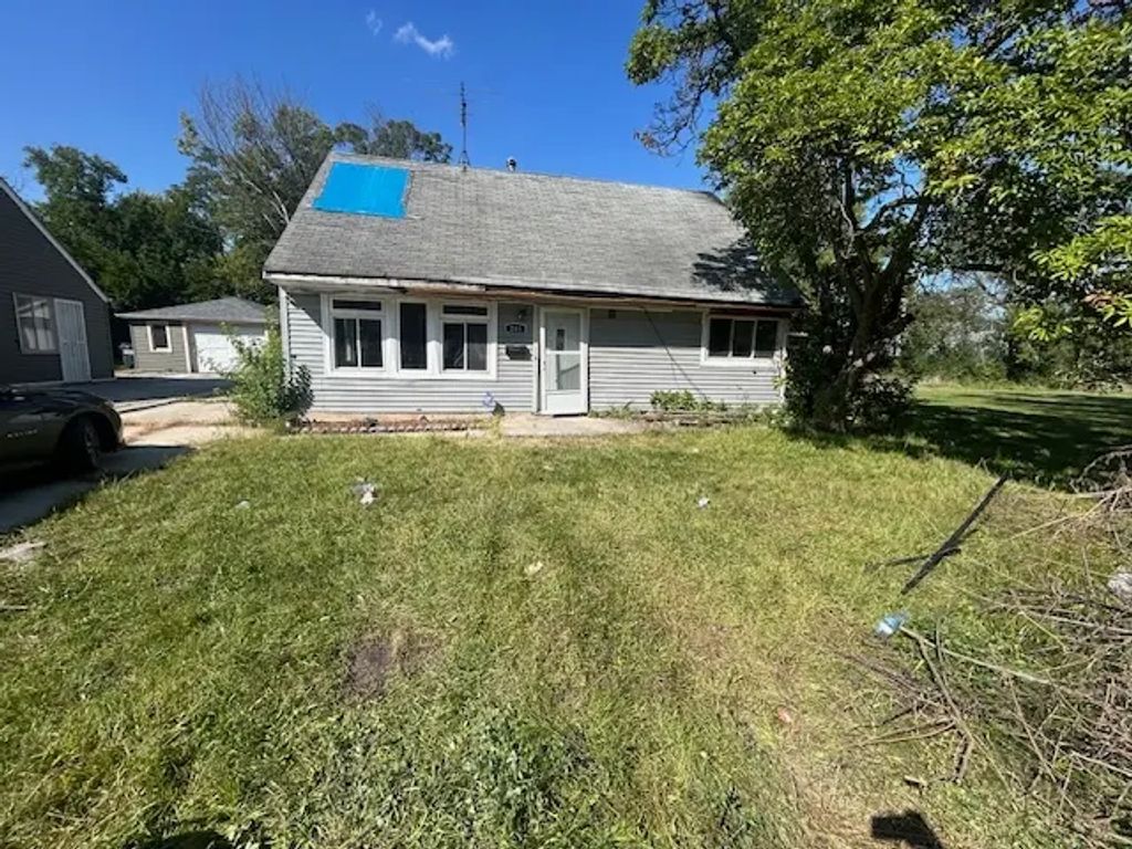 246 Arrowhead Street, Park Forest