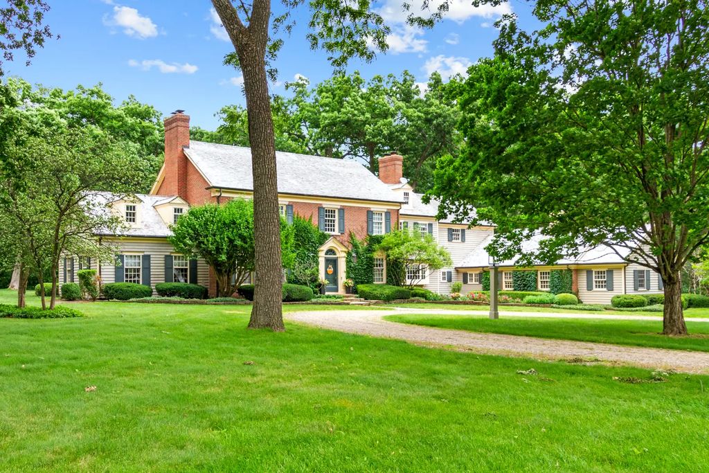 7208 White Oaks Road, Harvard