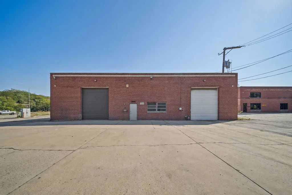 3001 E End Avenue, South Chicago Heights