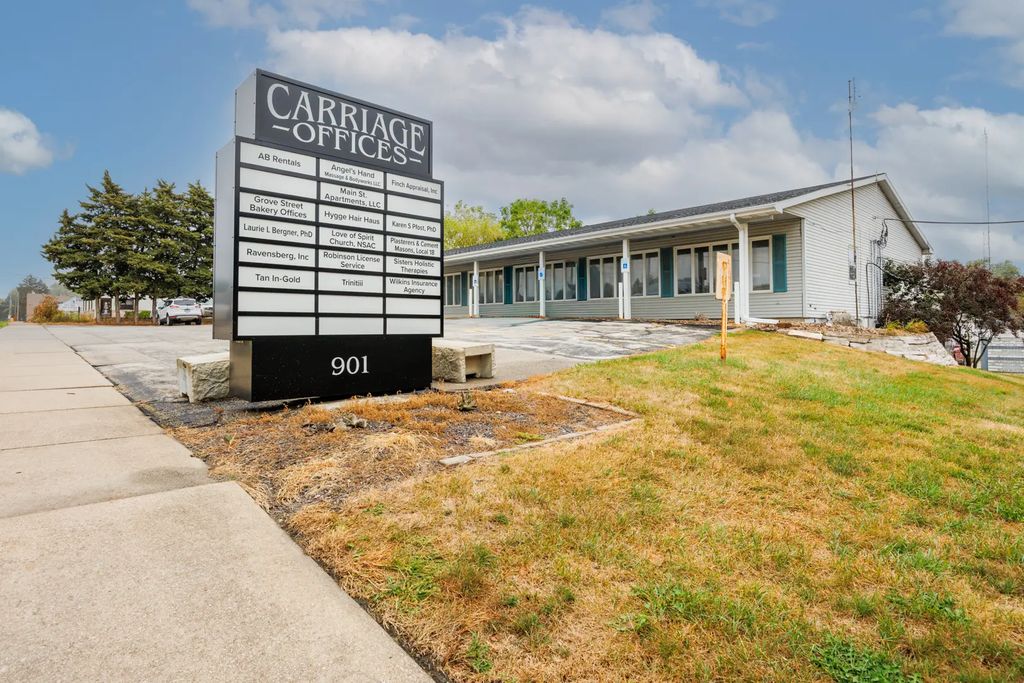 901 E Grove Street H, Bloomington