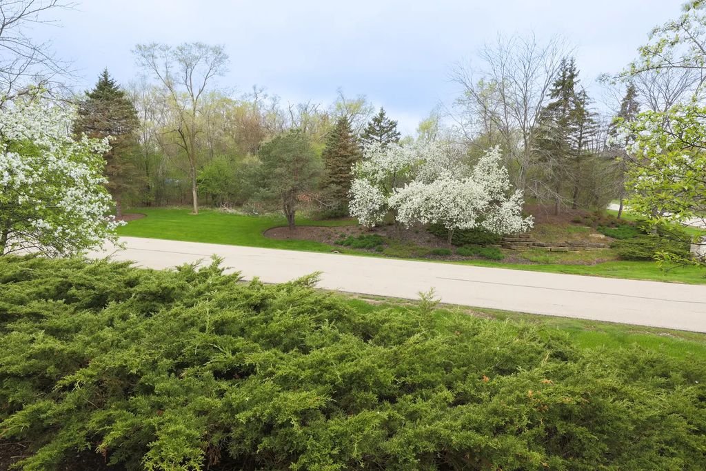 39976 Jonathan Knolls Lane, Wadsworth