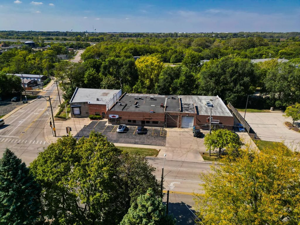 1513 S State Street, Lockport