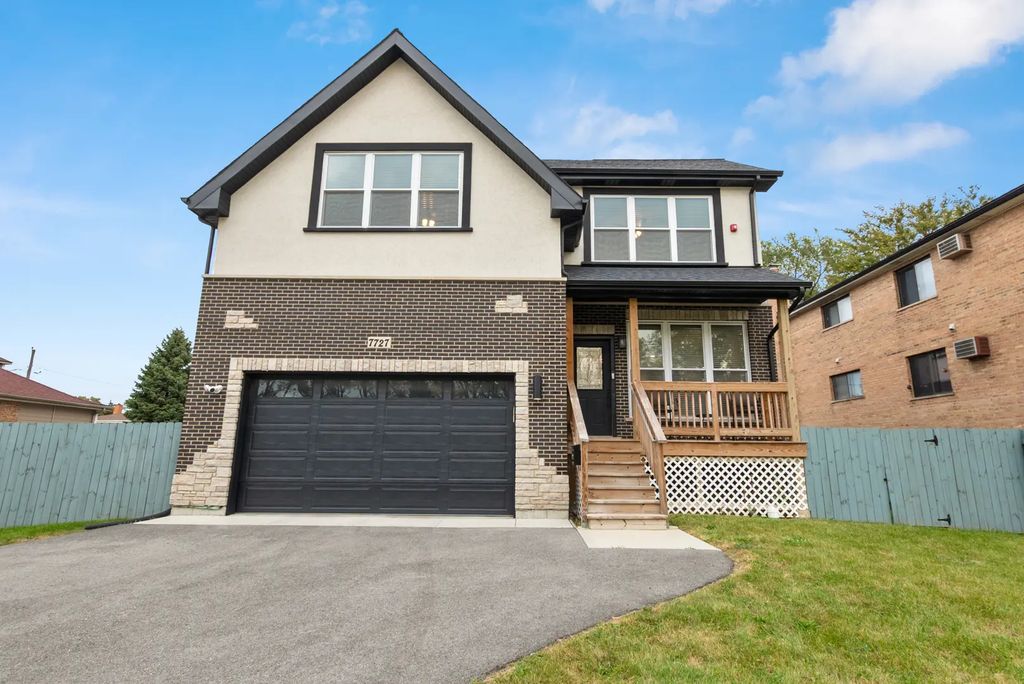 7727 S Roberts Road, Bridgeview