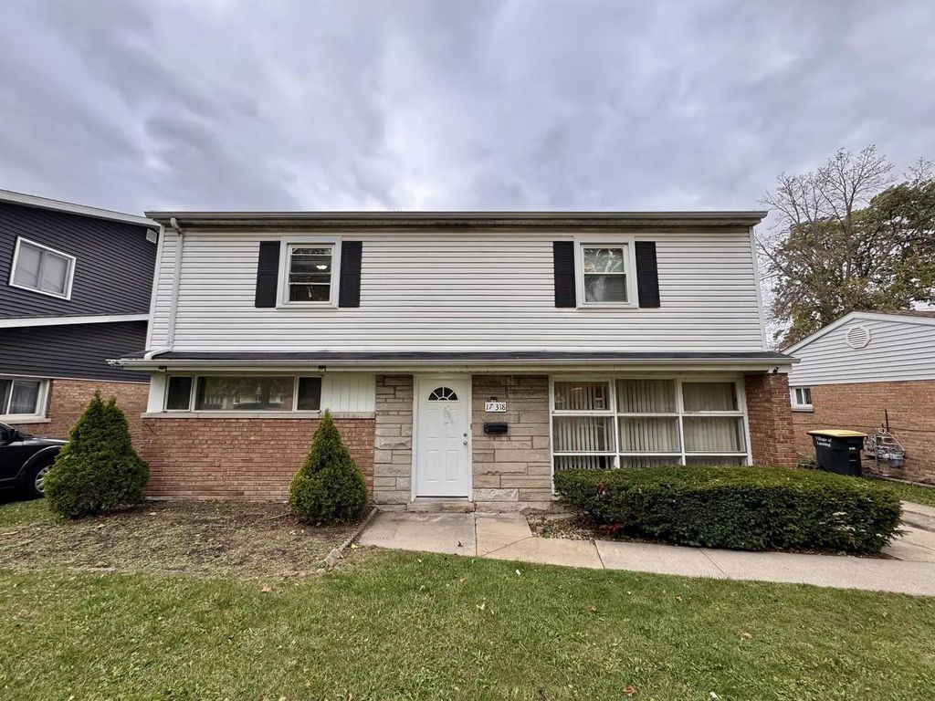 17318 Walter Street, Lansing