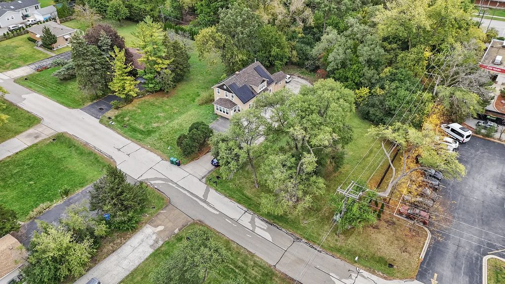 1171 S School Street, Lombard