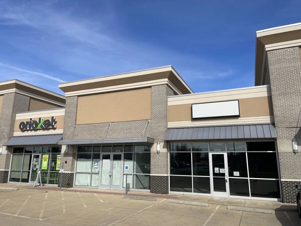 2712 N Prospect Avenue, Champaign