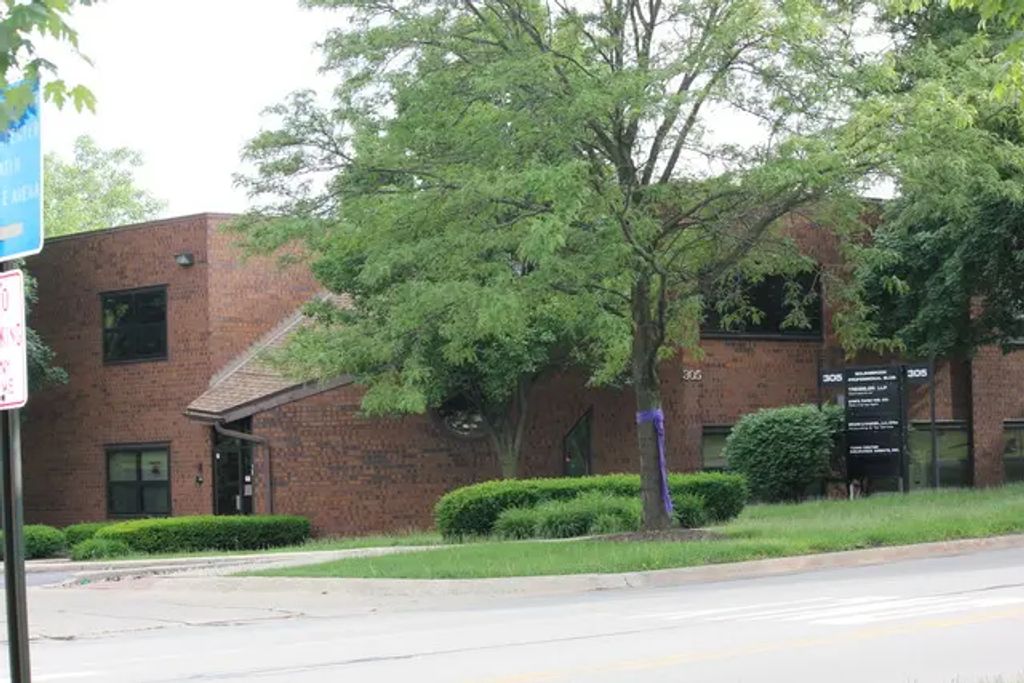 305 W Briarcliff Road, Bolingbrook