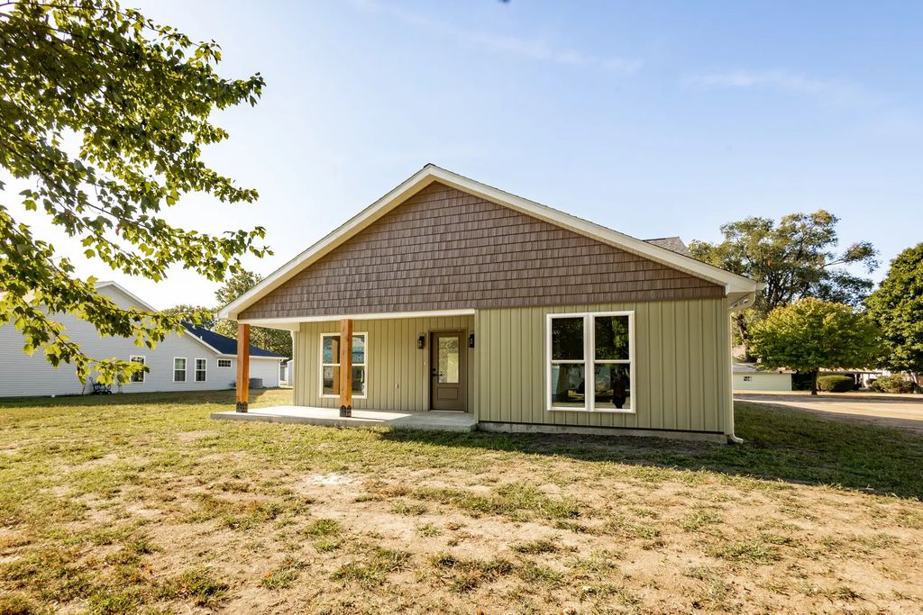 104 E North 2nd Street, Findlay