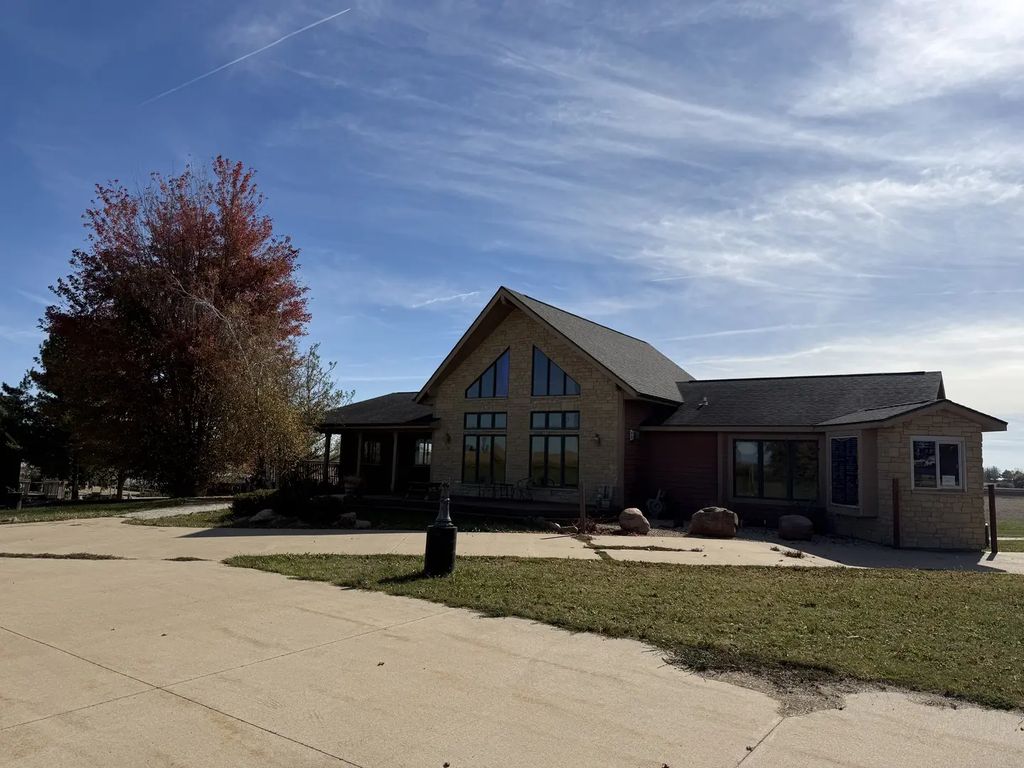11379 Us 20 Highway E, Stockton