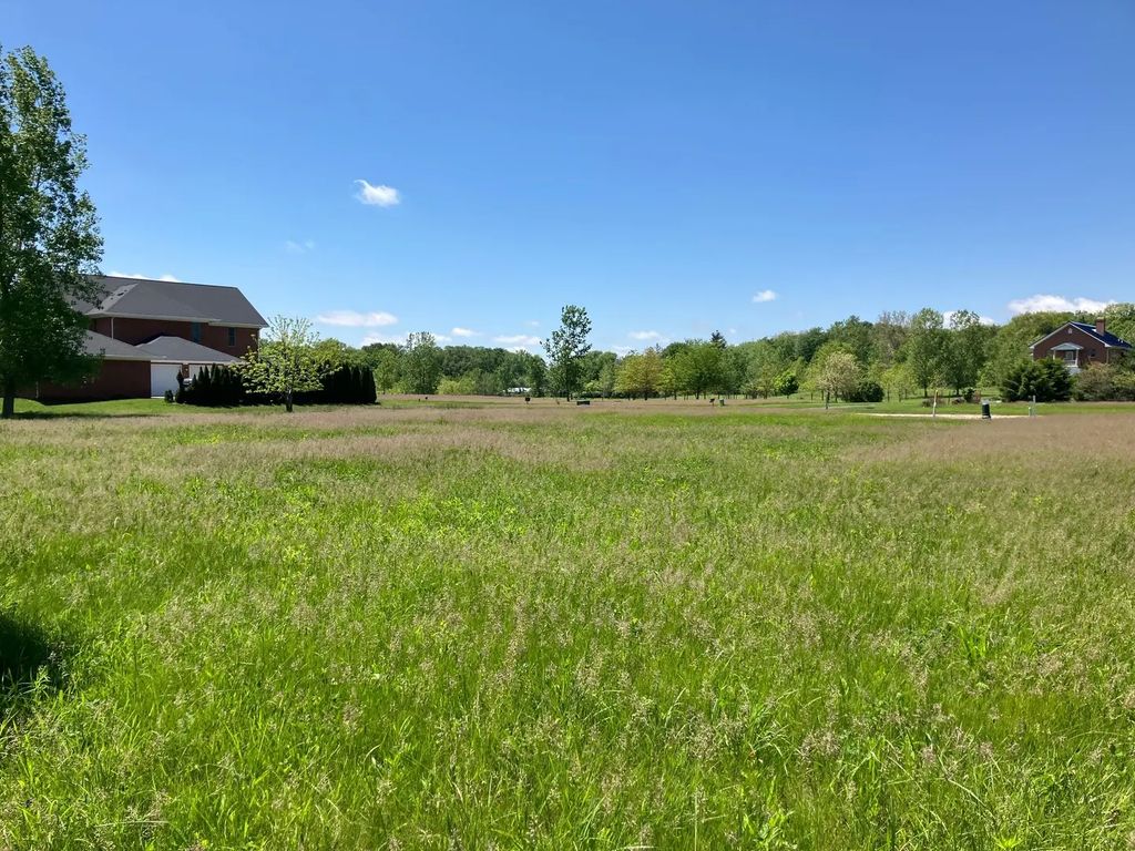 3002 N Brickhouses Road, Urbana