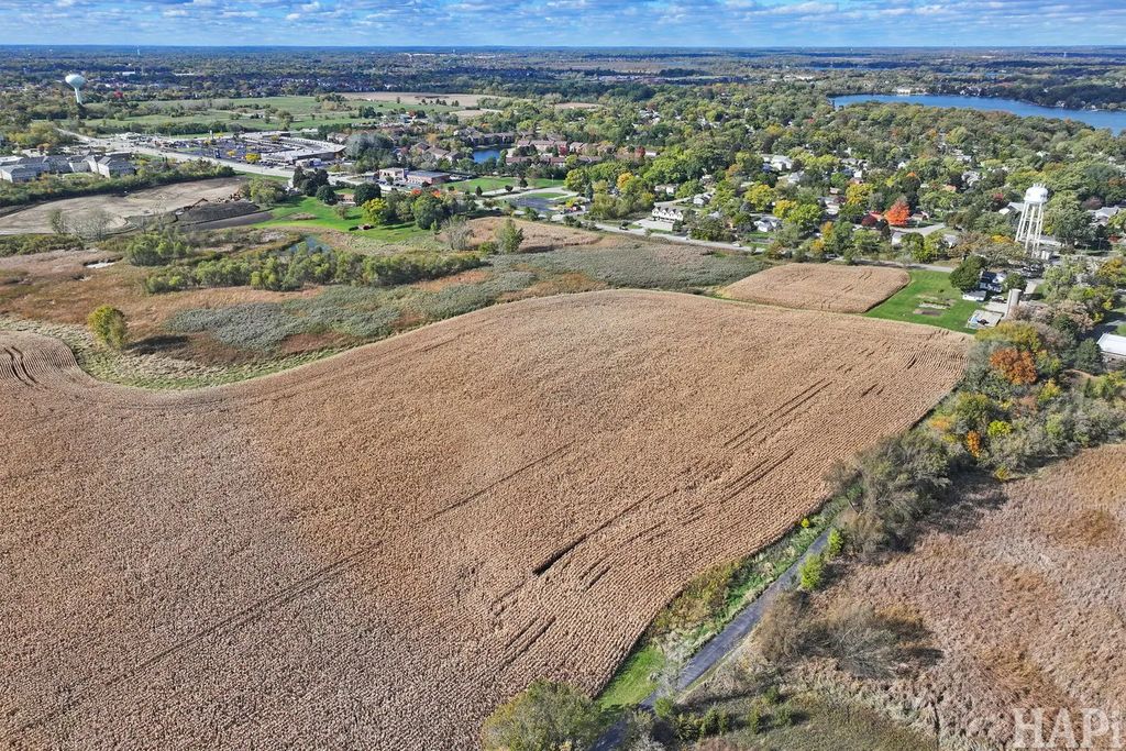 18521 W Il Route 120 Highway, Grayslake