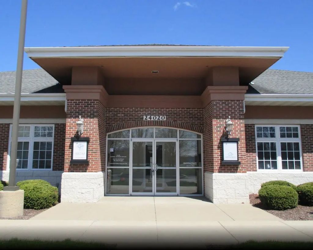 24020 W Riverwalk Court 114, Plainfield