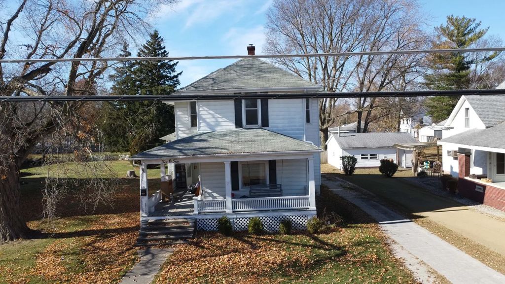 204 N Chicago Street, Milford