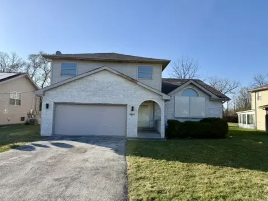15826 Central Park Avenue, Markham