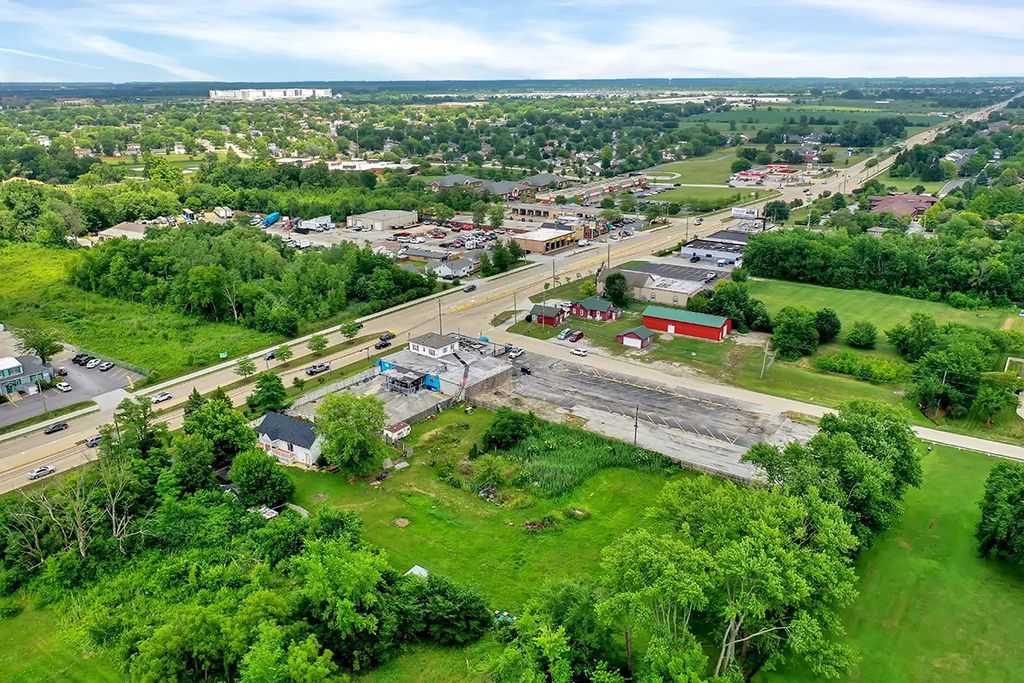 7905 W Lincoln Highway, Frankfort
