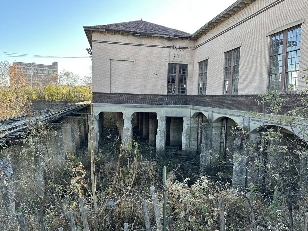426 Commercial Street, Marseilles