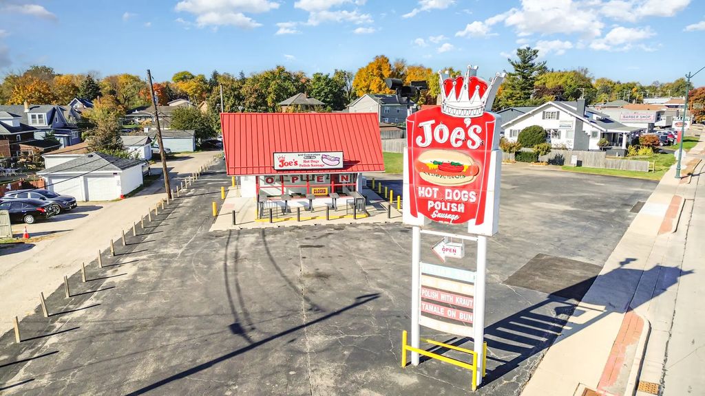 810 Plainfield Road, Joliet