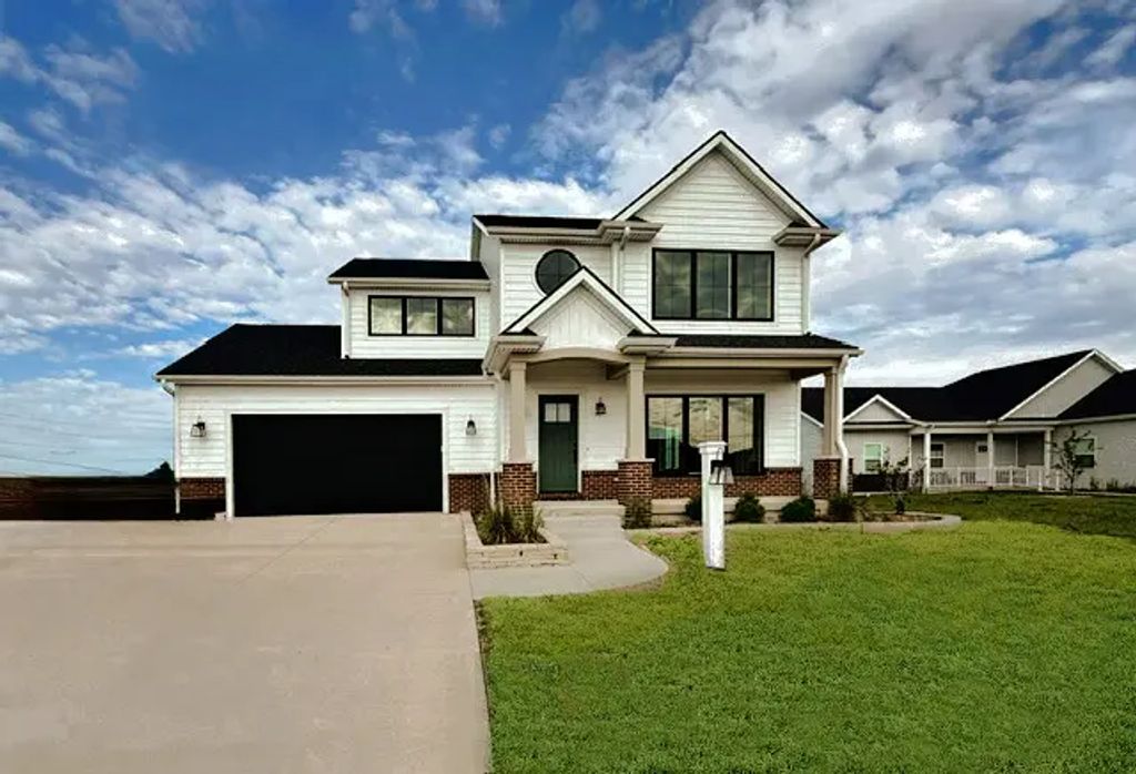 3608 Freedom Boulevard, Champaign