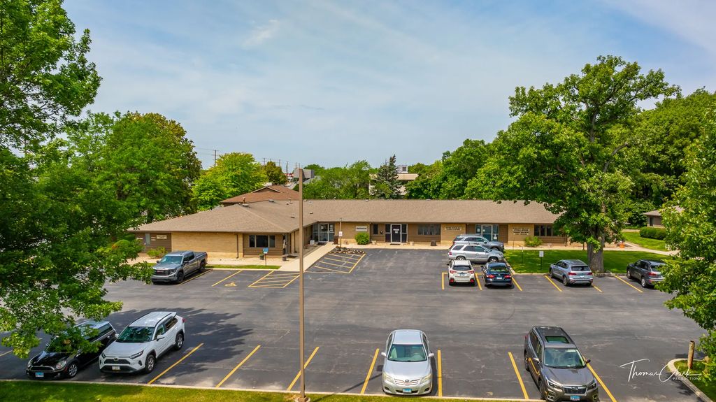 402 W Boughton Road, Bolingbrook