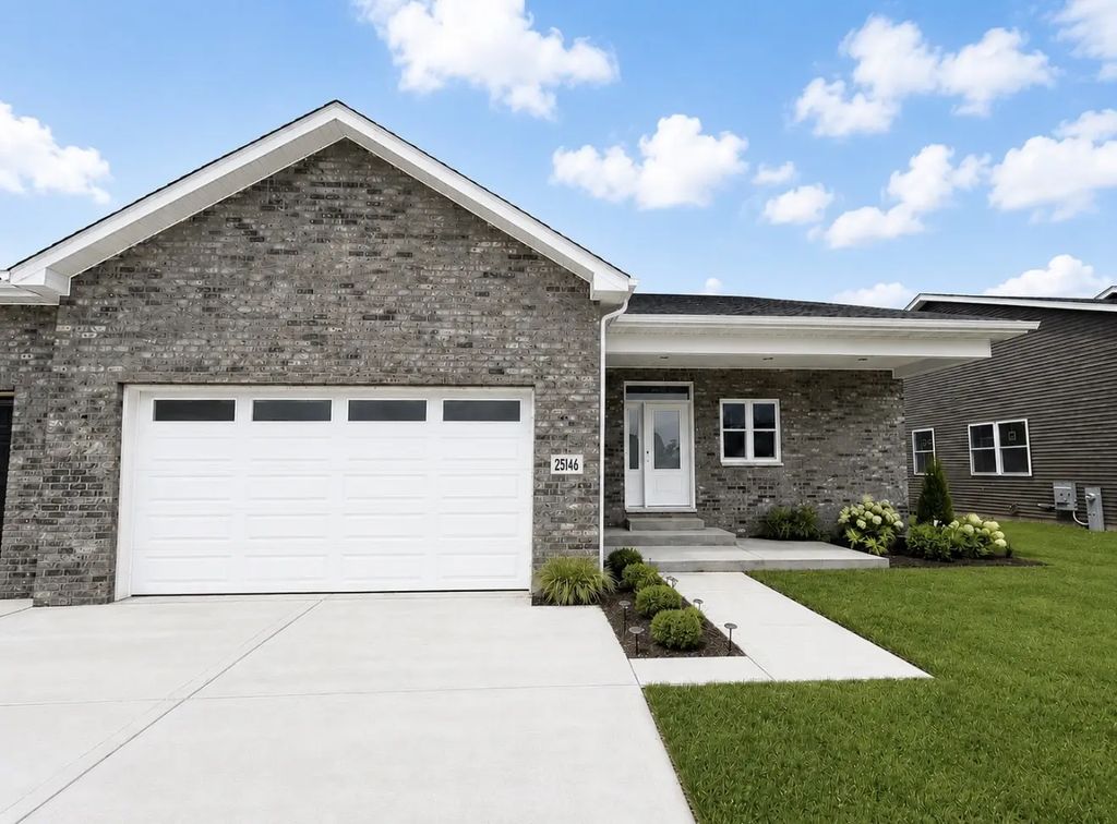 26461 Jace Court, Channahon