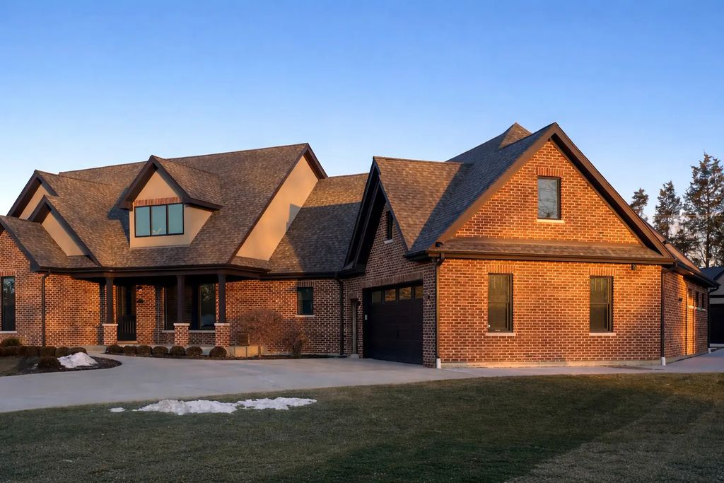 740 67th Place, Willowbrook