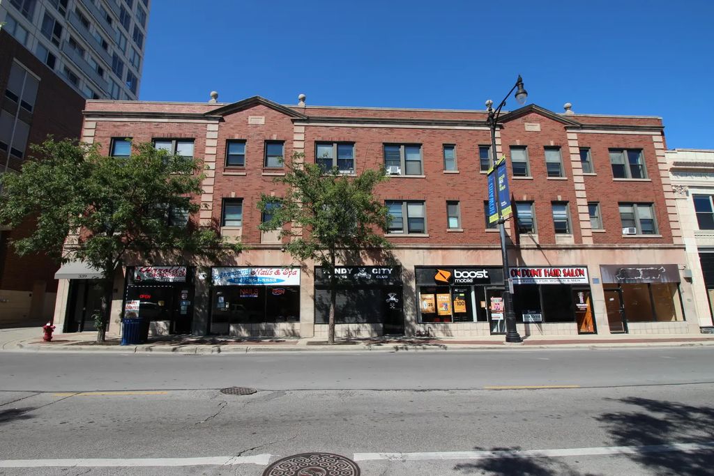 329 Howard Street, Evanston