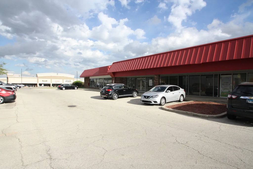 731 E Nerge Road 731-791, Roselle