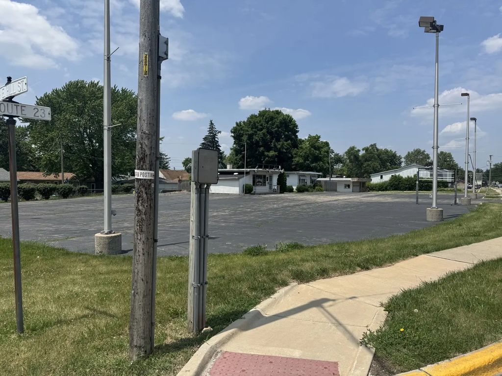 227 Sycamore Road, Genoa