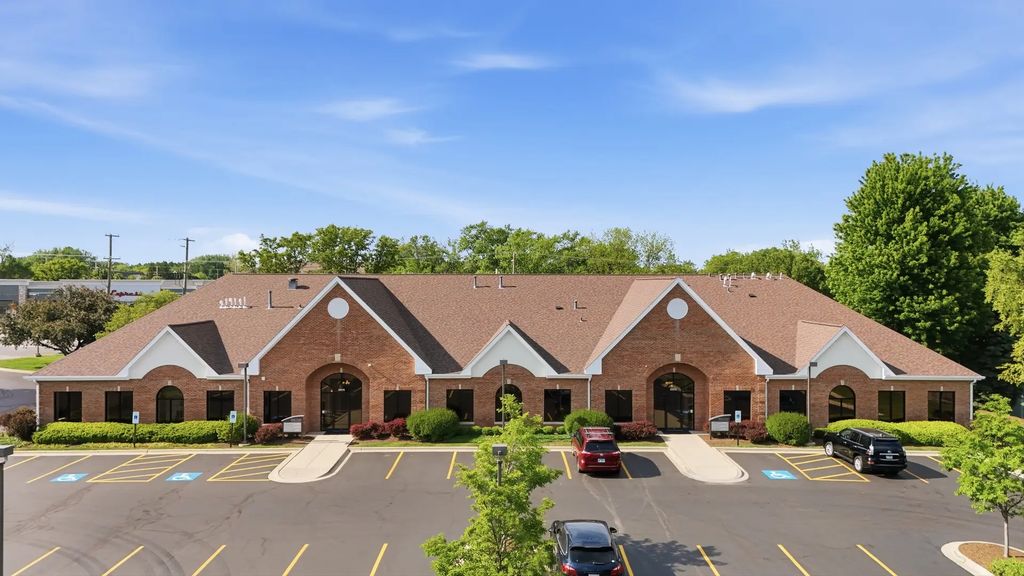 6475 Washington Street, Gurnee