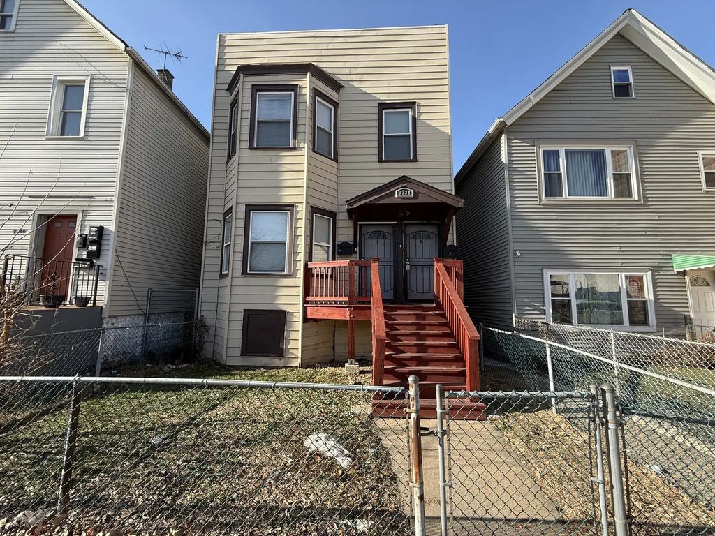9738 S Avenue L 2, Chicago, 60617